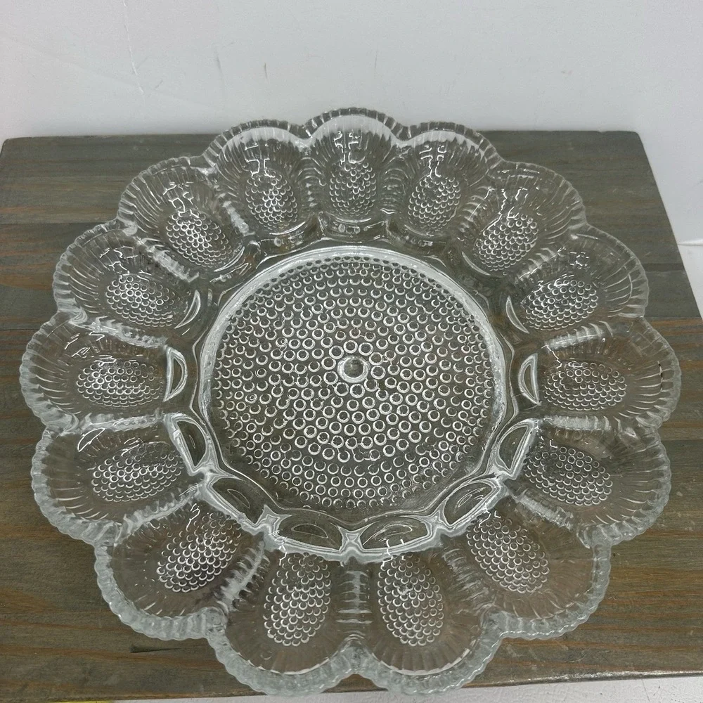 Vintage Hobnail Indiana Glass Egg plater 11 1/4